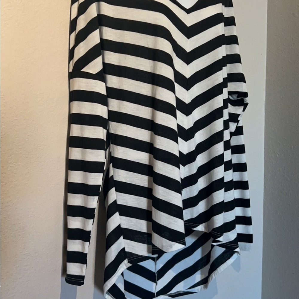 Black and White Striped Top